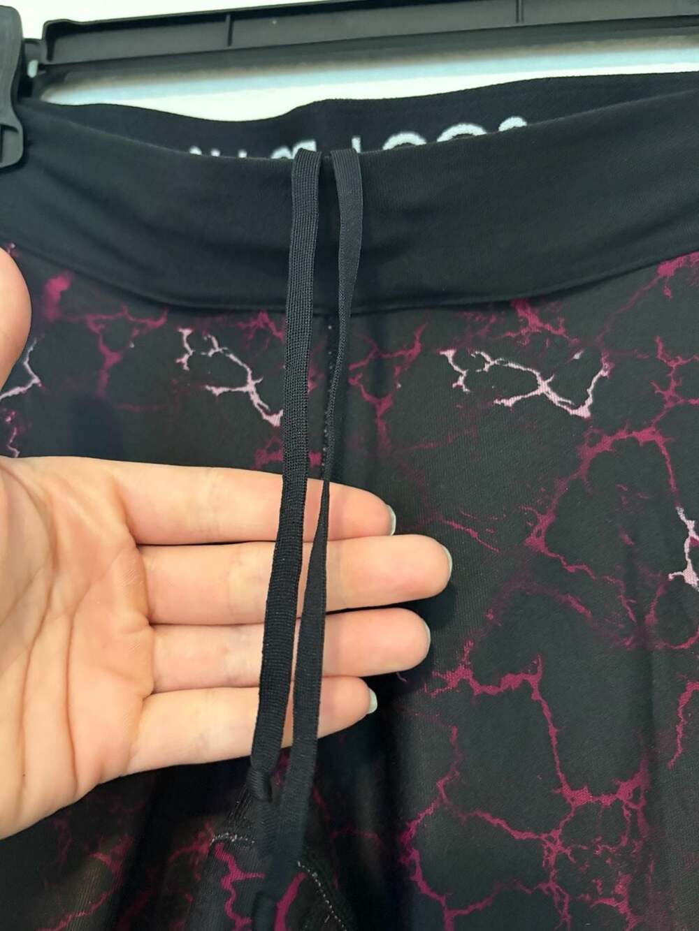 Nike Womens Printed Stay Warm Running Capri Pants Black/Purple - Picture 3 of 9